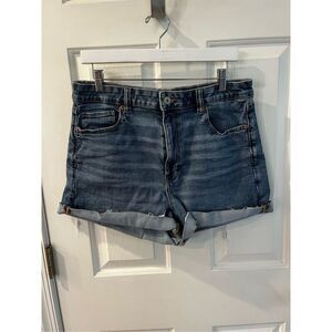 American Eagle Rolled Hem Raw Edge Mom Short sz 14 EUC